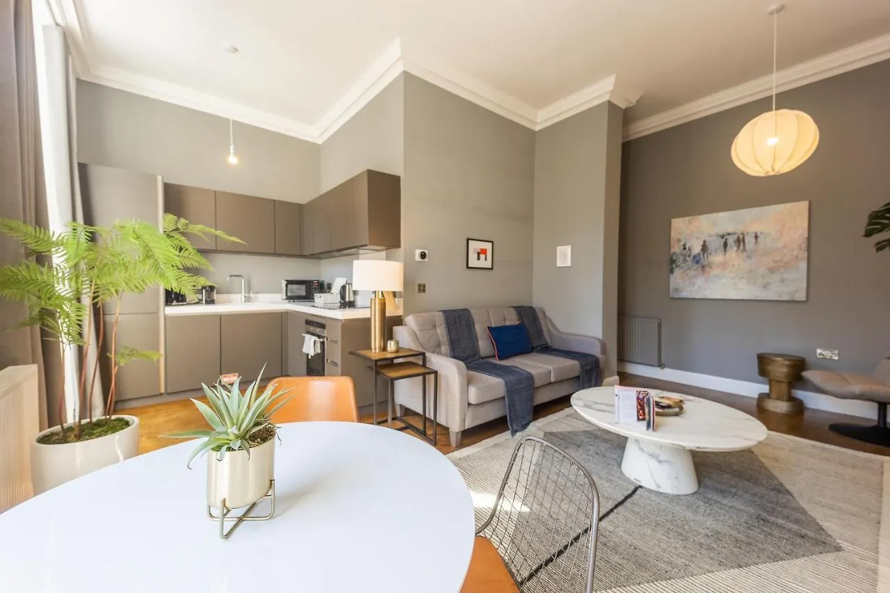 No1 Apartments Edinburgh - George IV Bridge 0*,