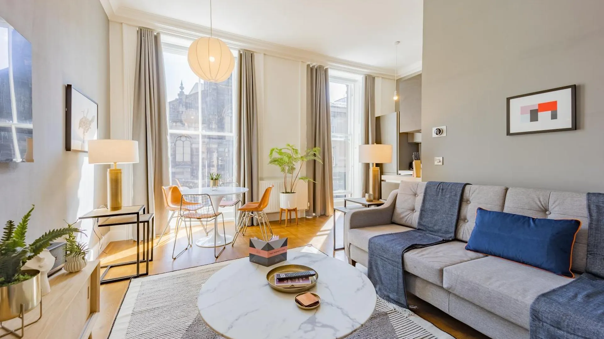 No1 Apartments Edinburgh - George IV Bridge