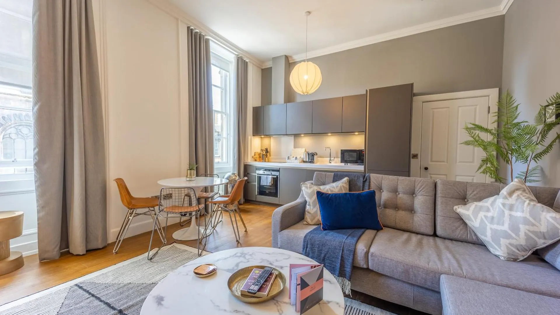 No1 Apartments Edinburgh - George IV Bridge Birleşik Krallık