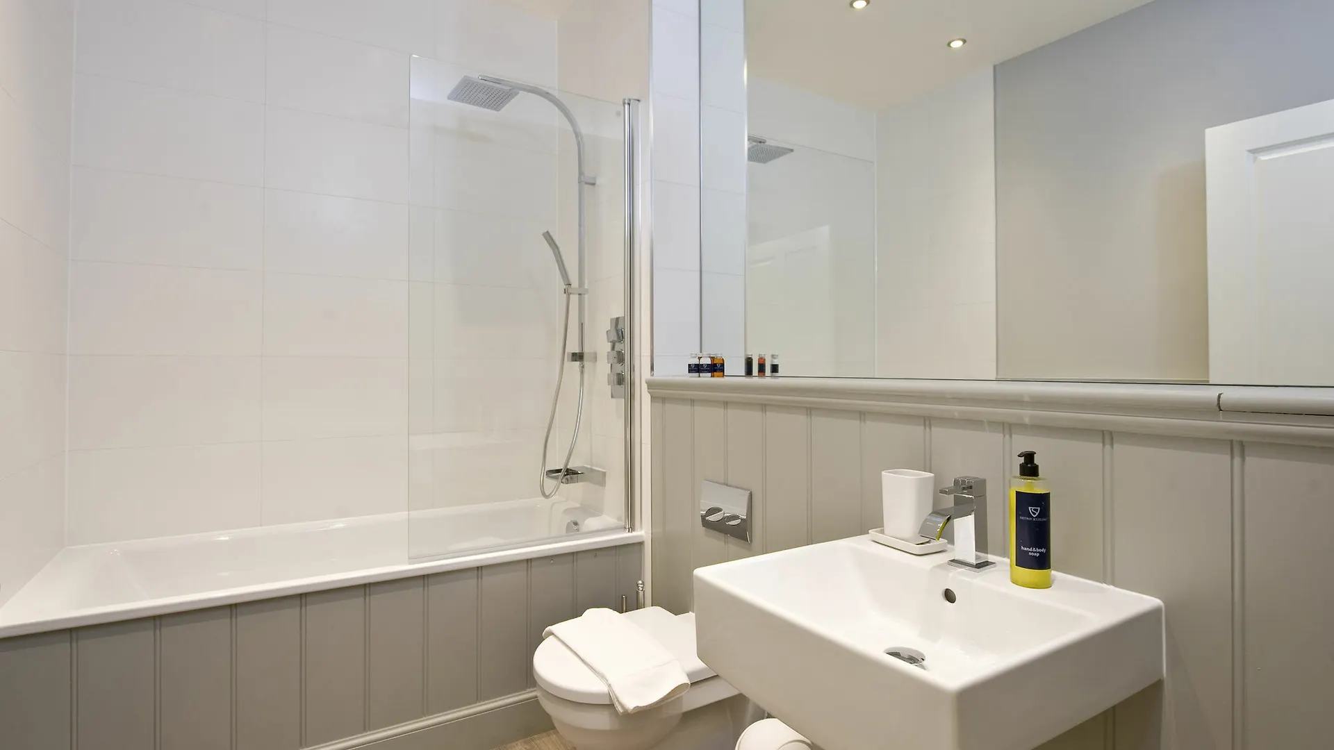 No1 Apartments Edinburgh - George IV Bridge